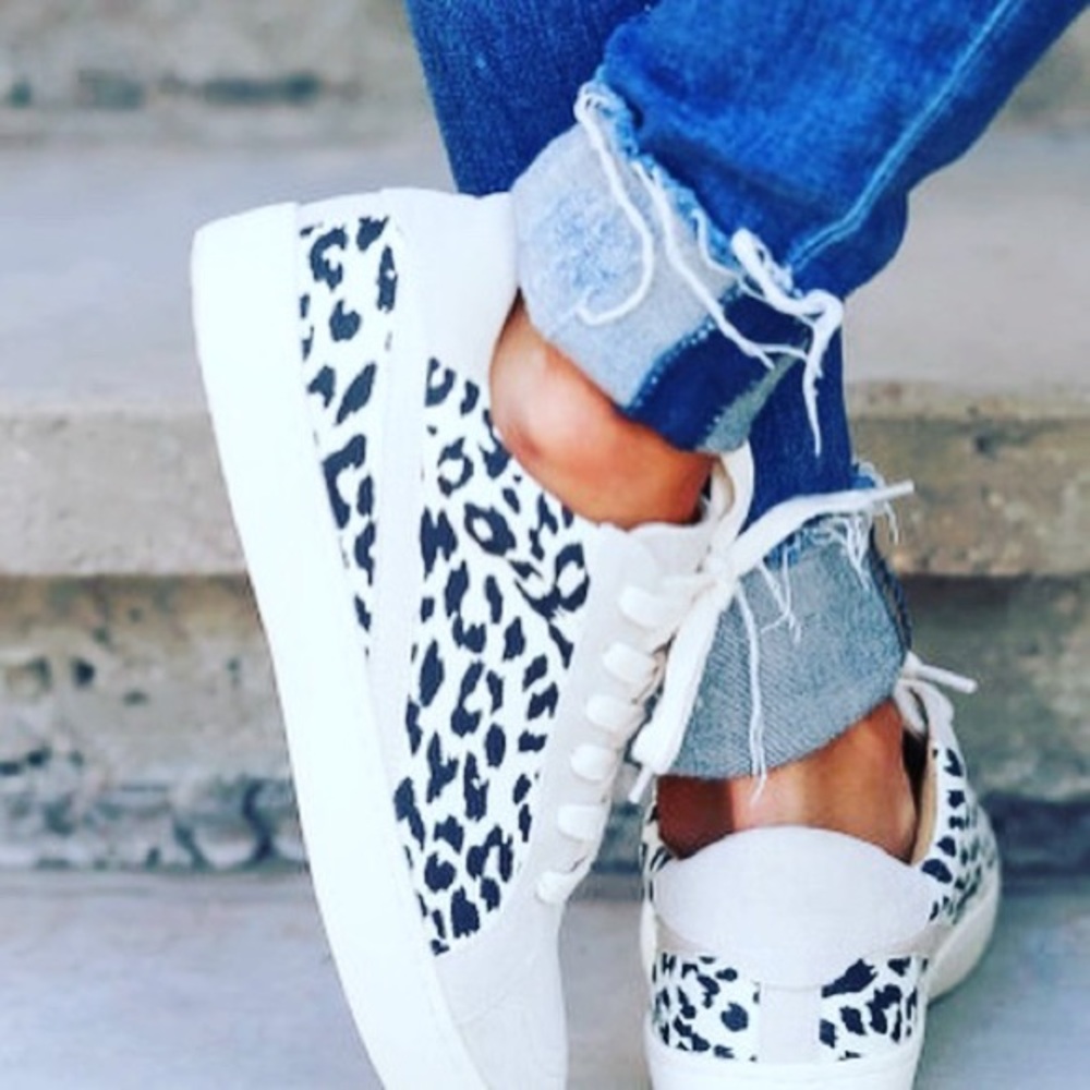 Leopard Sneakers - Picture 4 of 11